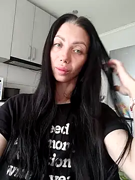 Princessa99885 online show from 05-05-26, 06:16