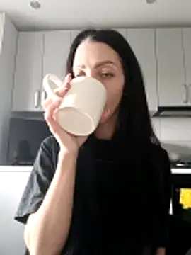 Princessa99885 online show from 04-07-26, 06:48