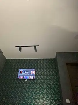 FavoriteKira online show from 11-05-25, 08:34