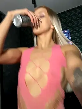 FavoriteKira online show from 11-07-25, 08:46