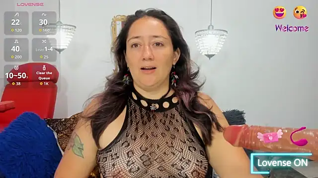 naughty milf esmeralda online show from 04-22-26, 02:51