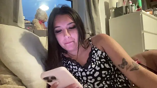 Amelianunnxx online show from 10-28-25, 05:01