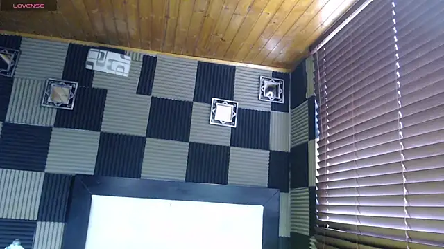 antonela-tompson online show from 01-12-26, 06:04