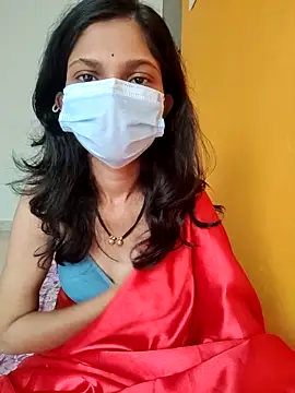 Shivani2002 online show from 11-25-25, 01:39