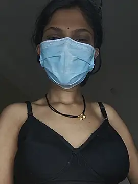 Snapshot of Shivani2002 chatting on 07-05-26, 03:22 Shivani2002 online show from 07-05-26, 03:22