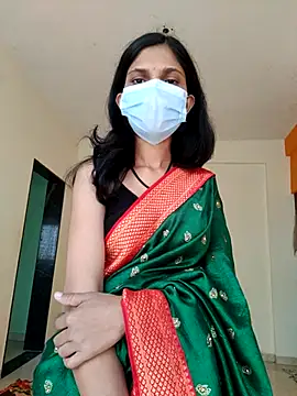 Shivani2002 online show from 12-17-25, 07:24