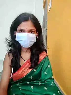 Shivani2002 online show from 11-26-25, 01:27