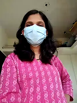 Shivani2002 online show from 03-14-26, 09:15