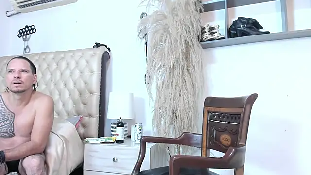 RocoAndHisGirls online show from 11-07-25, 09:52