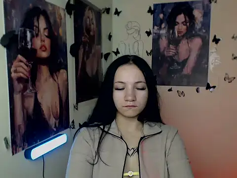 Em7MaA online show from 11-11-25, 01:17