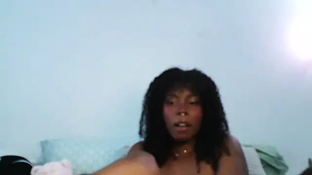 SparklingSoleil online show from 10-15-25, 07:22