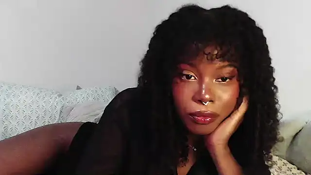 SparklingSoleil online show from 11-10-25, 02:55