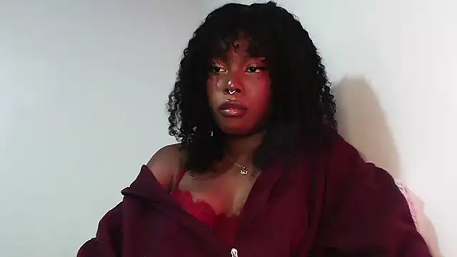 SparklingSoleil online show from 11-21-25, 05:45