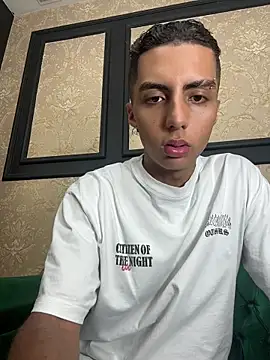 Mister Obsession online show from 10-30-25, 07:11