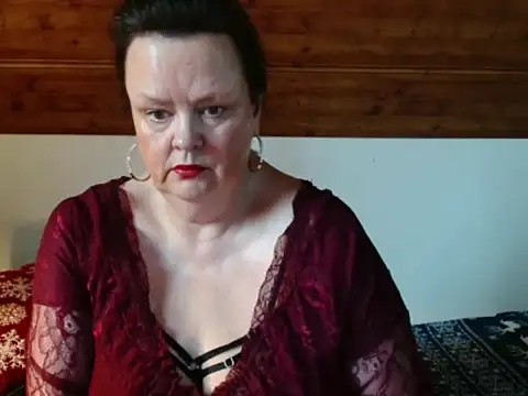 TiffanyMature online show from 12-04-25, 09:41