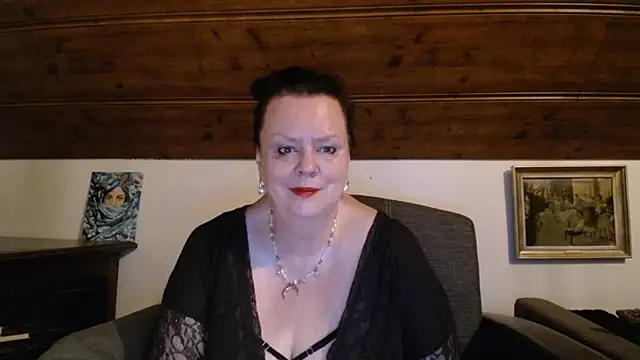 TiffanyMature online show from 05-28-26, 08:26