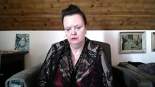 TiffanyMature online show from 07-13-26, 08:24