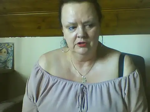 TiffanyMature online show from 04-10-26, 08:21