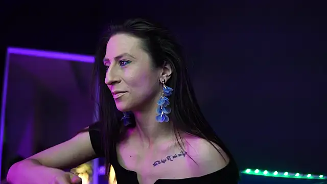 RubyRosa online show from 10-27-25, 09:38