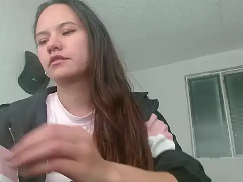 yarafuckass online show from 04-16-26, 07:25