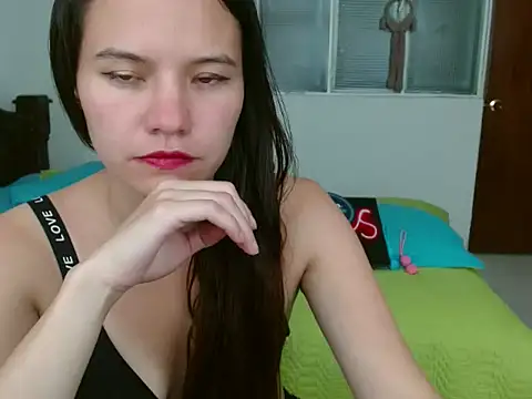 yarafuckass online show from 04-13-26, 08:24