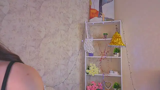 GiseleLamos online show from 12-19-25, 03:32