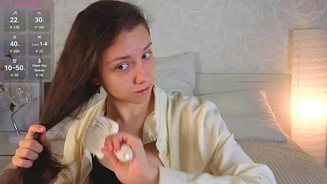 GiseleLamos online show from 09-30-25, 03:12