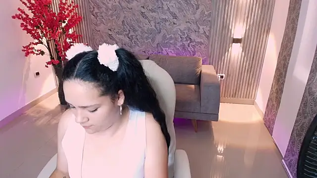 karlie small online show from 09-18-25, 07:50