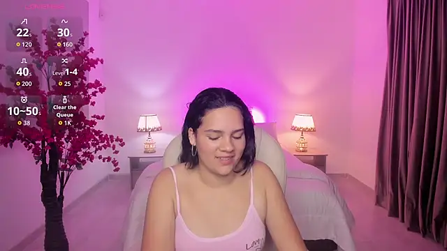 karlie small online show from 12-21-25, 11:56