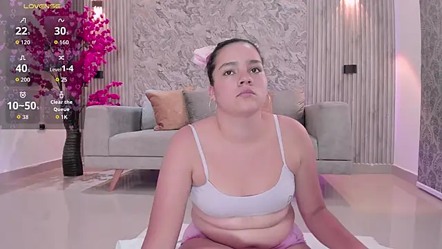 karlie small online show from 02-17-26, 07:44