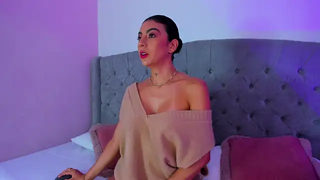 BianncaRibeiro online show from 05-20-26, 09:12