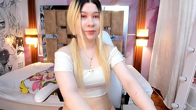 Melody Lolii online show from 09-22-25, 06:03