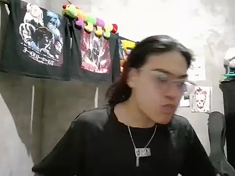 dirty model online show from 06-25-26, 11:04