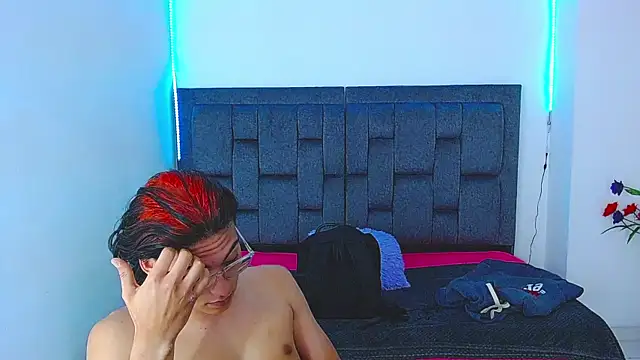 dirty model online show from 09-22-25, 03:23