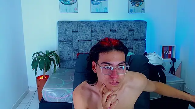 dirty model online show from 09-20-25, 05:56