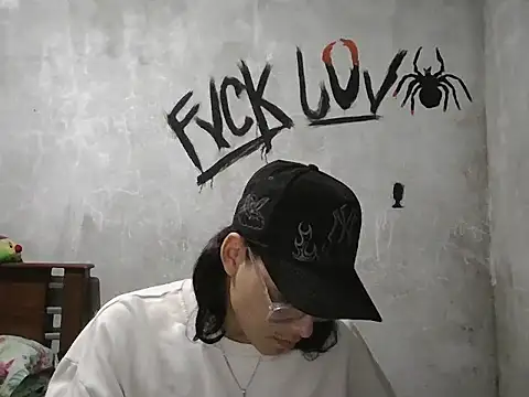 dirty model online show from 04-04-26, 05:36