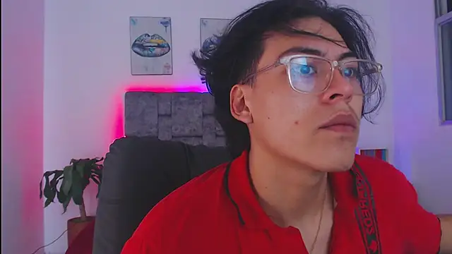 dirty model online show from 09-13-25, 01:27