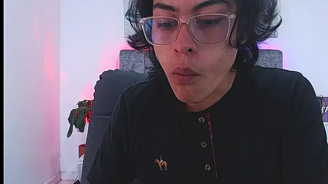 dirty model online show from 09-12-25, 01:28