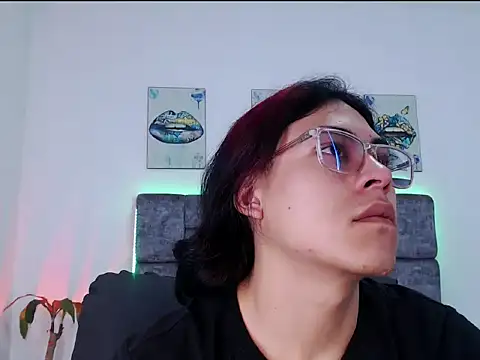 dirty model online show from 01-17-26, 03:26