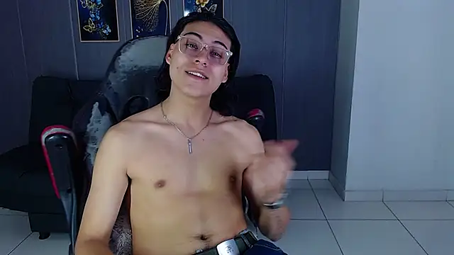 dirty model online show from 02-23-26, 09:48