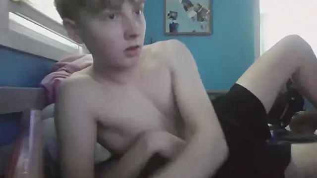 Snapshot of Liam_axel35 chatting on 09-29-25, 08:58 Liam axel35 online show from 09-29-25, 08:58