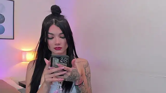 emmabridgerton online show from 03-18-26, 08:43