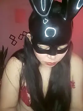 Snapshot of Diamily chatting on 10-19-25, 03:53 Diamily online show from 10-19-25, 03:53