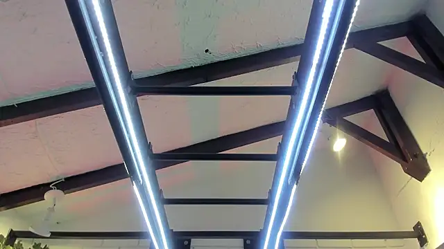 ItaloMoore online show from 11-20-25, 11:22