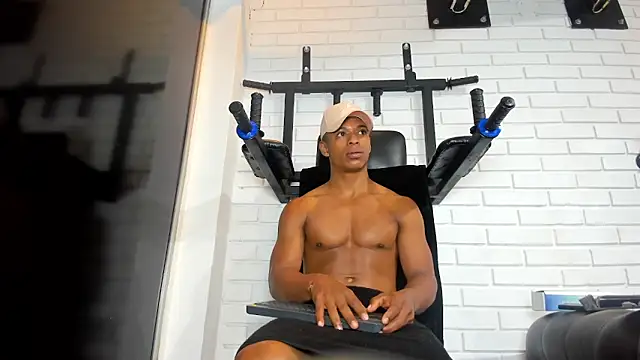 ItaloMoore online show from 04-10-26, 12:23