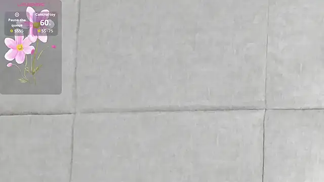 VioletHilton online show from 10-30-25, 07:11