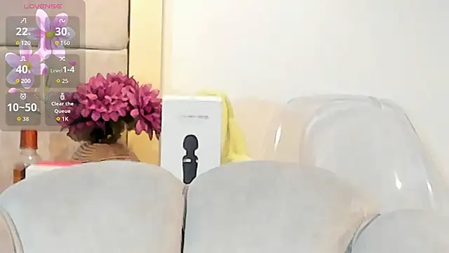 VioletHilton online show from 09-12-25, 08:19