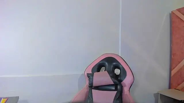 Amy Kobold3 online show from 01-18-26, 07:50