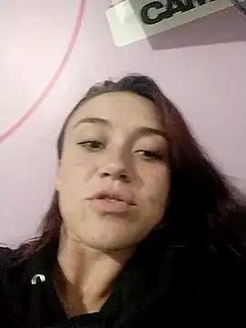 Snapshot of Amy_Kobold3 chatting on 09-20-25, 11:32 Amy Kobold3 online show from 09-20-25, 11:32