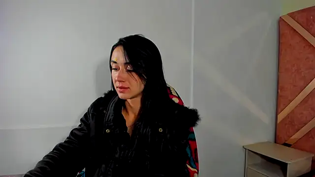 Snapshot of Amy_Kobold3 chatting on 06-23-26, 02:42 Amy Kobold3 online show from 06-23-26, 02:42